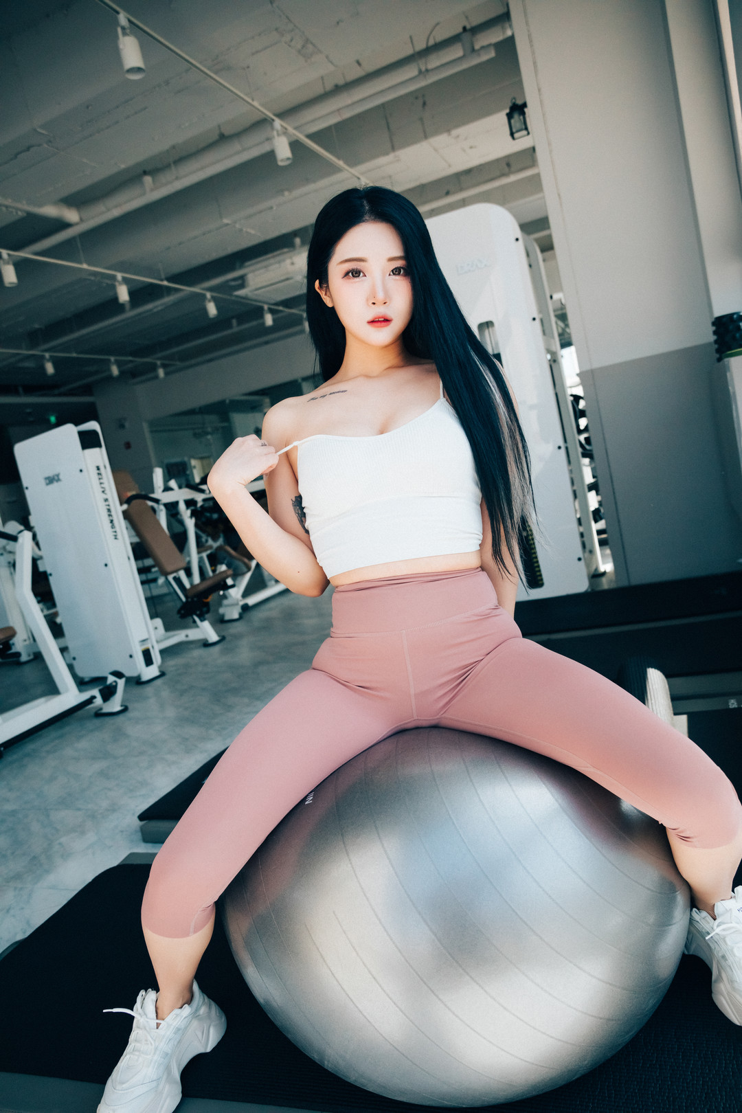 Bomi(보미)125套260GB写真合集下载