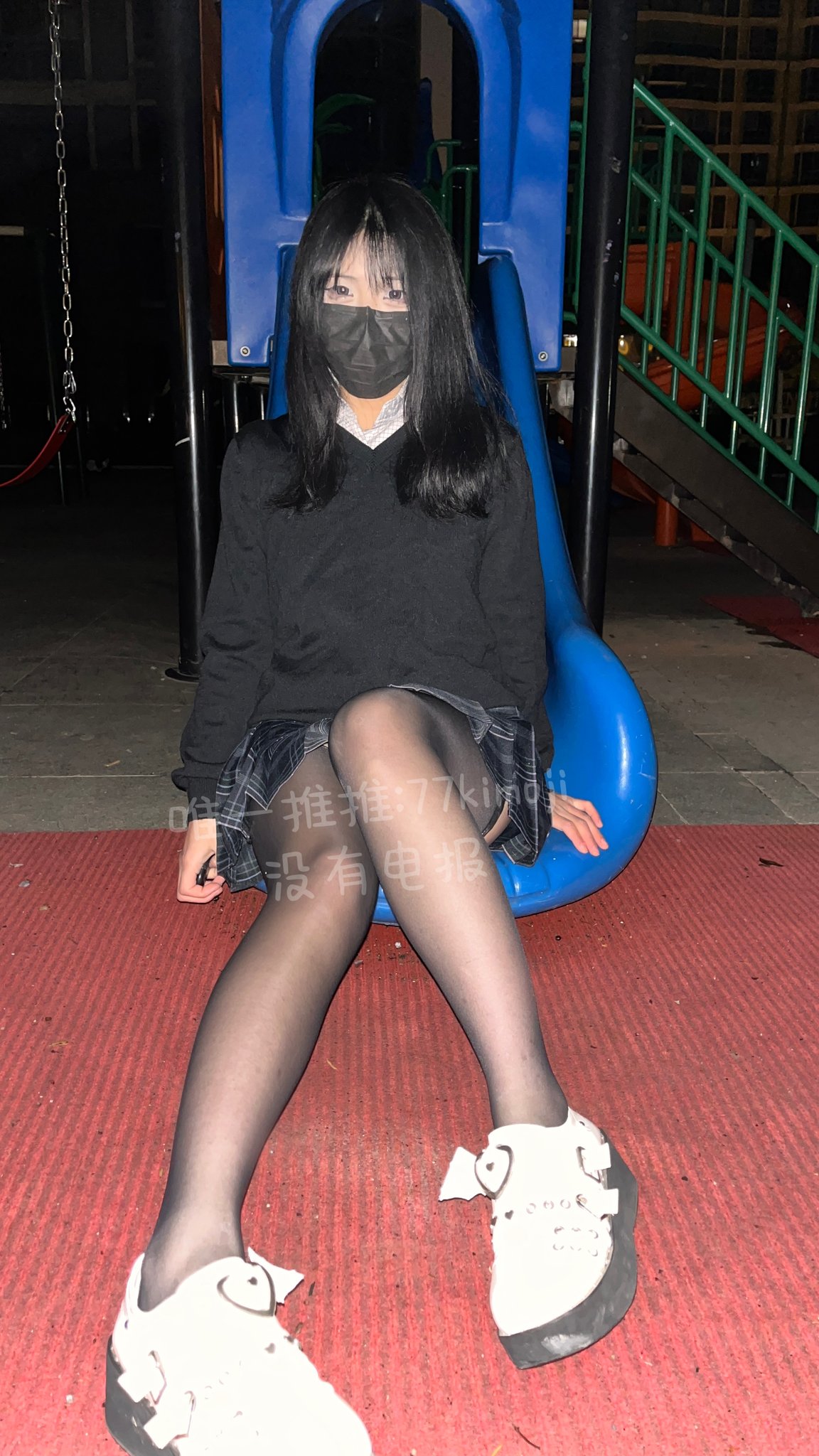 柒柒要开心@77kimoji写真图包580期41.3G网盘合集